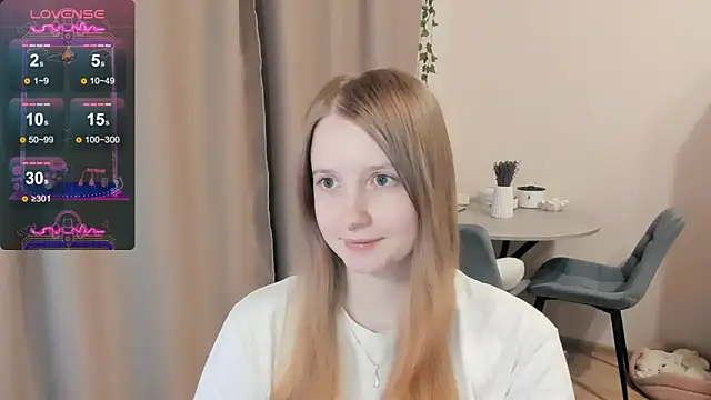 Snapshot of Alyaley chatting on September 18, 2025, 4:43 pm Alyaley online show from September 18, 2025, 4:43 pm