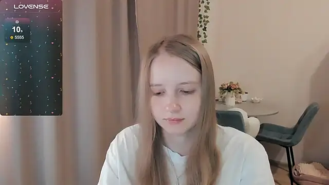 Snapshot of Alyaley chatting on June 13, 2026, 5:22 pm Alyaley online show from June 13, 2026, 5:22 pm