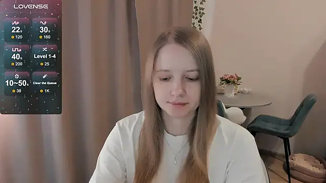 Snapshot of Alyaley chatting on April 2, 2026, 11:28 am Alyaley online show from April 2, 2026, 11:28 am