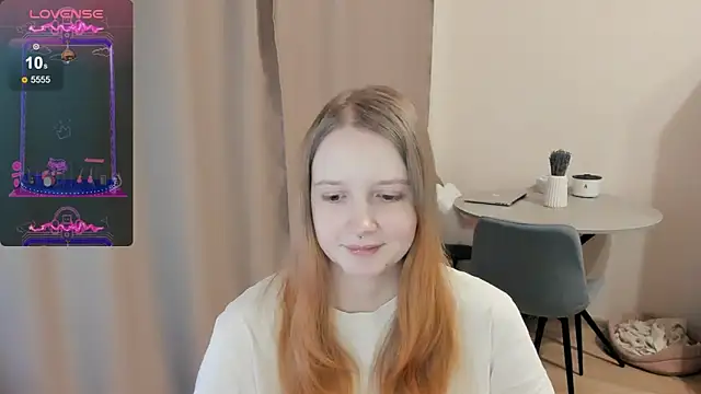 Snapshot of Alyaley chatting on March 2, 2025, 4:14 pm Alyaley online show from March 2, 2025, 4:14 pm