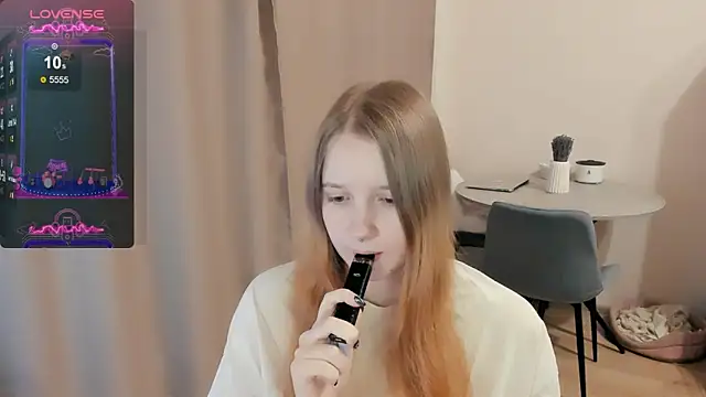 Snapshot of Alyaley chatting on March 8, 2025, 2:40 pm Alyaley online show from March 8, 2025, 2:40 pm