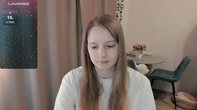 Snapshot of Alyaley chatting on April 8, 2026, 3:46 pm Alyaley online show from April 8, 2026, 3:46 pm