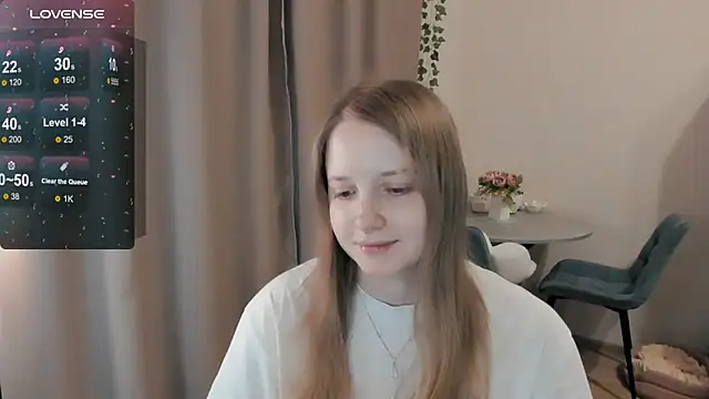 Snapshot of Alyaley chatting on April 7, 2026, 4:20 pm Alyaley online show from April 7, 2026, 4:20 pm