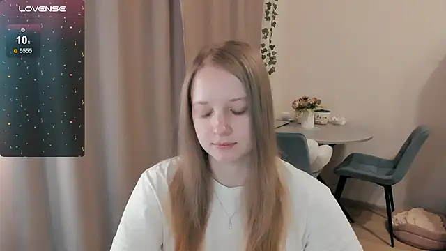 Snapshot of Alyaley chatting on March 6, 2026, 10:49 pm Alyaley online show from March 6, 2026, 10:49 pm