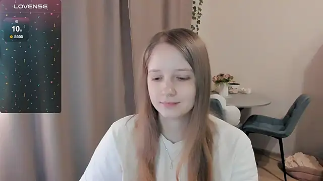 Snapshot of Alyaley chatting on March 13, 2026, 6:35 pm Alyaley online show from March 13, 2026, 6:35 pm