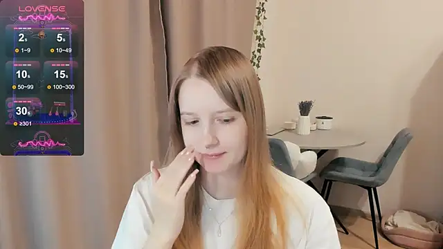 Snapshot of Alyaley chatting on September 13, 2025, 4:29 pm Alyaley online show from September 13, 2025, 4:29 pm