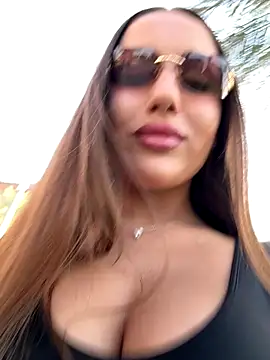 Syka0001 online show from November 27, 2025, 12:38 pm