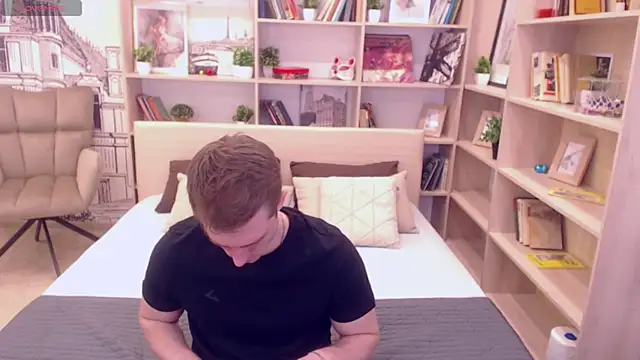 Snapshot of EthanPinkman chatting on March 9, 2025, 3:54 am EthanPinkman online show from March 9, 2025, 3:54 am