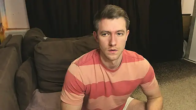 Snapshot of EthanPinkman chatting on February 6, 2025, 9:43 am EthanPinkman online show from February 6, 2025, 9:43 am