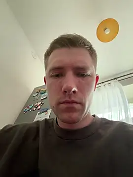 Snapshot of EthanPinkman chatting on June 21, 2026, 6:52 am EthanPinkman online show from June 21, 2026, 6:52 am