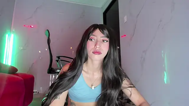 Snapshot of LilithCooperr_ chatting on April 11, 2026, 8:40 am LilithCooperr online show from April 11, 2026, 8:40 am