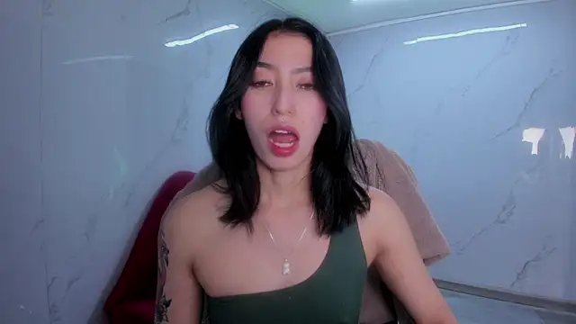 Snapshot of LilithCooperr_ chatting on April 7, 2026, 3:08 am LilithCooperr online show from April 7, 2026, 3:08 am