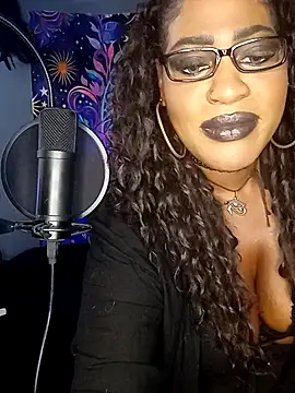 AmazonianMistress online show from October 26, 2025, 5:13 pm