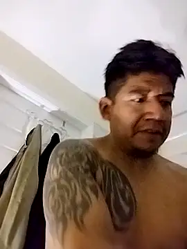 OverfullDamask online show from February 24, 2025, 7:30 pm