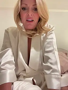 Snapshot of JodiSands chatting on March 2, 2025, 8:46 pm JodiSands online show from March 2, 2025, 8:46 pm