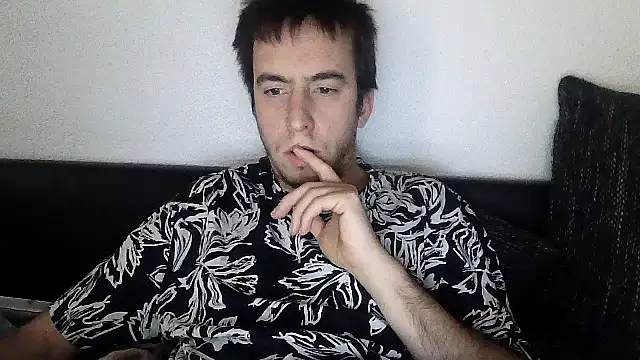 Drummer112 online show from October 23, 2025, 9:52 am