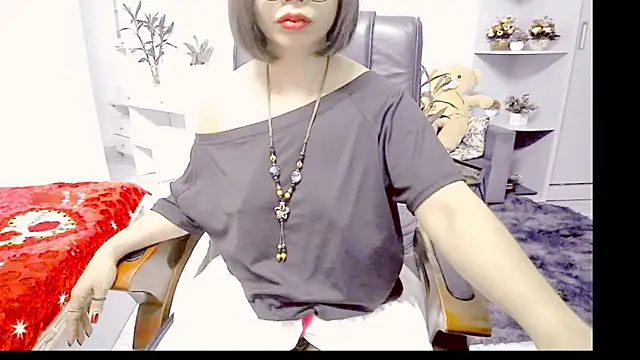Miu-Le online show from May 9, 2026, 6:00 pm