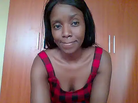 Snapshot of sexy_darleen23 chatting on October 6, 2025, 10:16 am sexy darleen23 online show from October 6, 2025, 10:16 am
