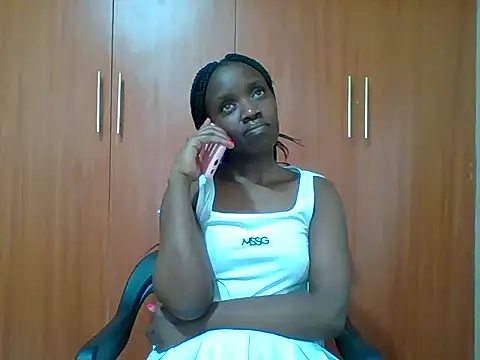 sexy darleen23 online show from November 13, 2025, 9:24 am