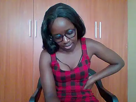 sexy darleen23 online show from February 28, 2026, 1:33 pm