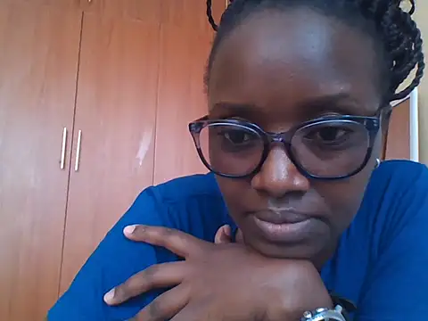 Snapshot of sexy_darleen23 chatting on July 16, 2026, 9:50 am sexy darleen23 online show from July 16, 2026, 9:50 am