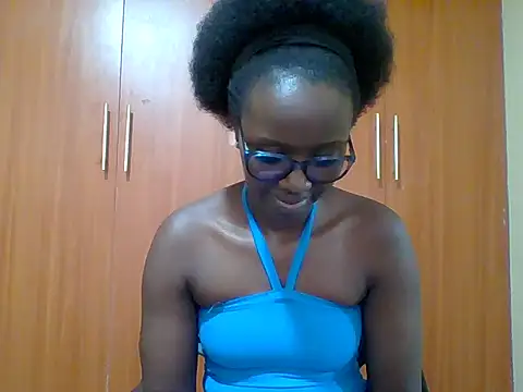 Snapshot of sexy_darleen23 chatting on July 7, 2026, 11:25 am sexy darleen23 online show from July 7, 2026, 11:25 am