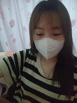 Kajisu 26 online show from May 10, 2026, 12:58 am