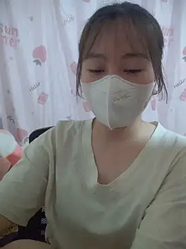 Kajisu 26 online show from May 16, 2026, 1:37 am