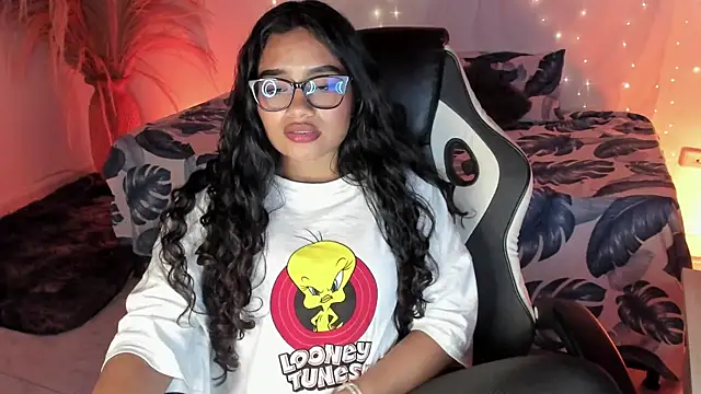 Riana Kean online show from April 9, 2026, 6:19 am