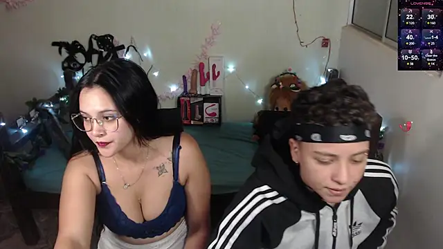 01antoniafranco online show from February 16, 2025, 10:33 pm