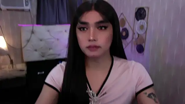 M1ssJadeS0 online show from October 28, 2025, 6:07 pm