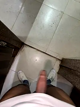 Snapshot of Cum_on_your_tityyy chatting on November 24, 2025, 11:49 pm Cum on your tityyy online show from November 24, 2025, 11:49 pm