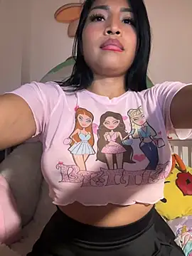 Snapshot of Pocahontascute_33 chatting on March 11, 2025, 11:33 am Pocahontascute 33 online show from March 11, 2025, 11:33 am