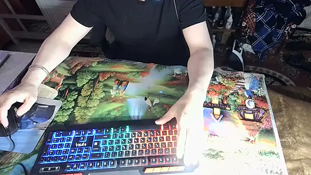 Snapshot of oleg1984 chatting on September 10, 2025, 5:23 pm oleg1984 online show from September 10, 2025, 5:23 pm