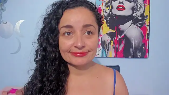 Snapshot of _luna__sweet_ chatting on September 24, 2025, 5:52 pm luna sweet online show from September 24, 2025, 5:52 pm