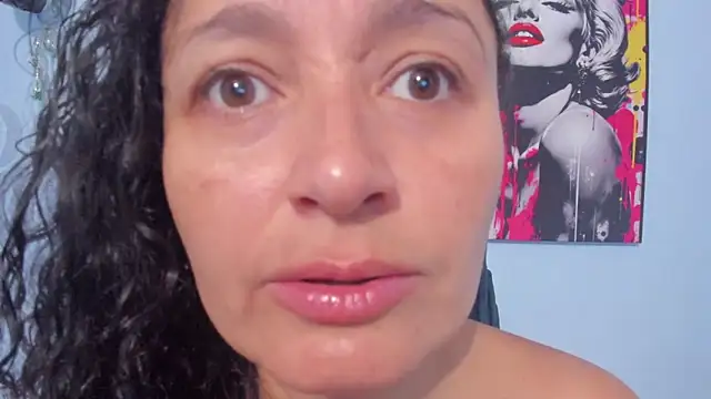 Snapshot of _luna__sweet_ chatting on September 28, 2025, 7:26 am luna sweet online show from September 28, 2025, 7:26 am