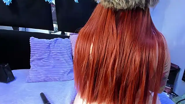 Cocoo Nuth online show from November 14, 2025, 2:59 am