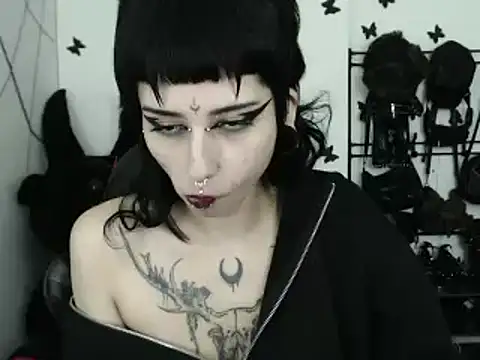 n0sferatus   online show from February 25, 2026, 3:07 am