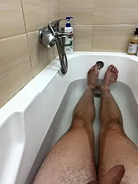 Nemadokmeg1111 online show from October 8, 2025, 3:13 pm