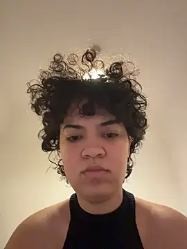 rafamarianoofc online show from April 4, 2026, 1:39 pm