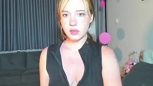 Snapshot of HanahCute chatting on March 20, 2025, 9:24 pm HanahCute online show from March 20, 2025, 9:24 pm