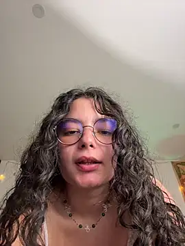 Antoniart  online show from December 4, 2025, 2:54 am