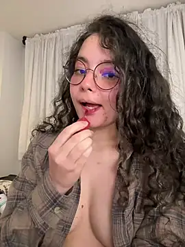 Snapshot of Antoniart_ chatting on March 12, 2025, 4:51 am Antoniart online show from March 12, 2025, 4:51 am
