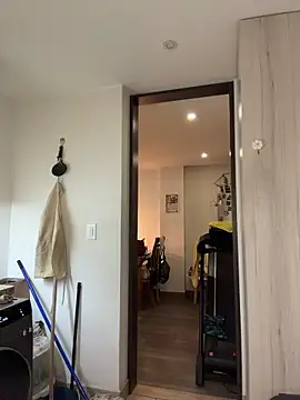 Snapshot of Antoniart_ chatting on March 23, 2026, 2:33 am Antoniart online show from March 23, 2026, 2:33 am