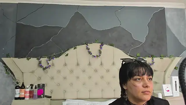 Snapshot of AmberGreyy_ chatting on February 5, 2026, 4:58 pm AmberGreyy online show from February 5, 2026, 4:58 pm