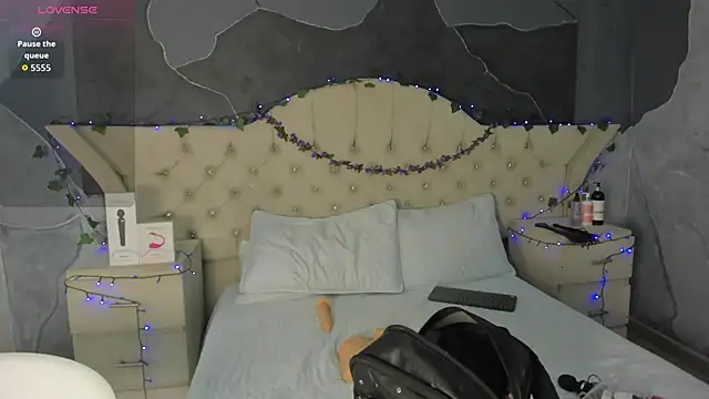 AmberGreyy  online show from November 16, 2025, 1:16 pm