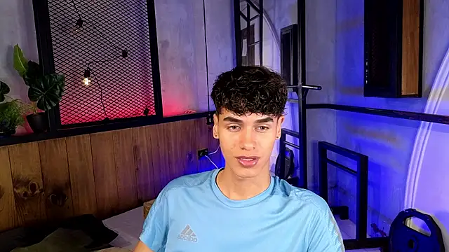 Snapshot of andrewortix chatting on March 28, 2026, 4:46 am andrewortix online show from March 28, 2026, 4:46 am