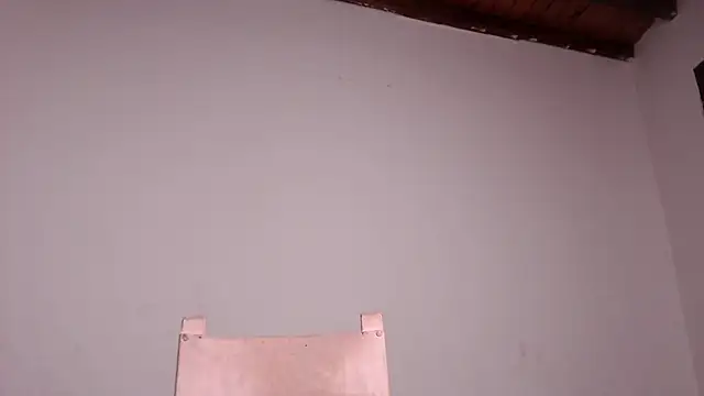 Snapshot of leslie_cs chatting on September 19, 2025, 11:53 pm leslie cs online show from September 19, 2025, 11:53 pm