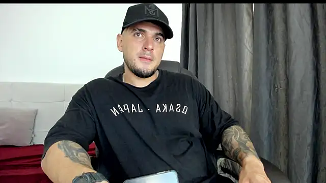 Snapshot of Teilor_Creed chatting on November 21, 2025, 7:02 pm Teilor Creed online show from November 21, 2025, 7:02 pm