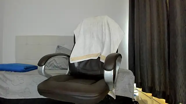 Snapshot of Teilor_Creed chatting on December 3, 2025, 7:35 pm Teilor Creed online show from December 3, 2025, 7:35 pm